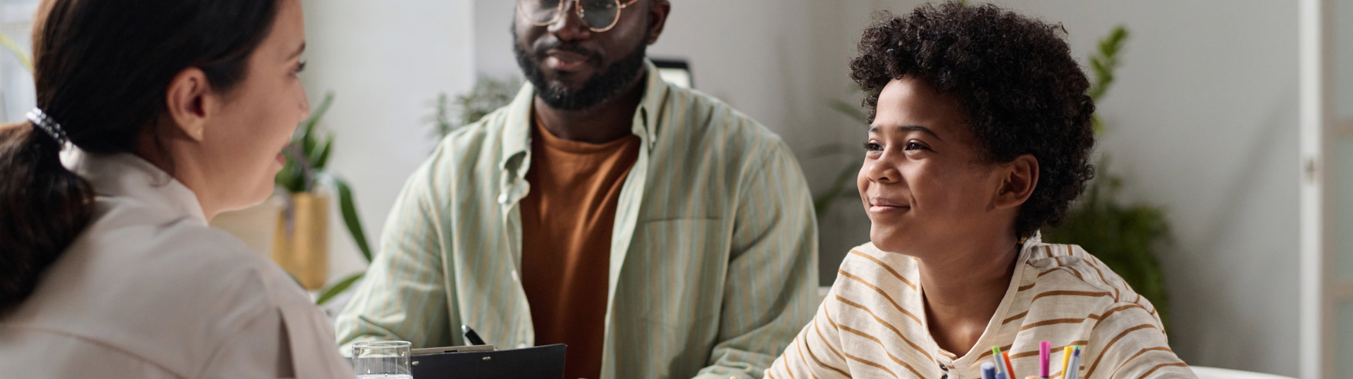 school psychologist with student — How to Become a School Psychologist